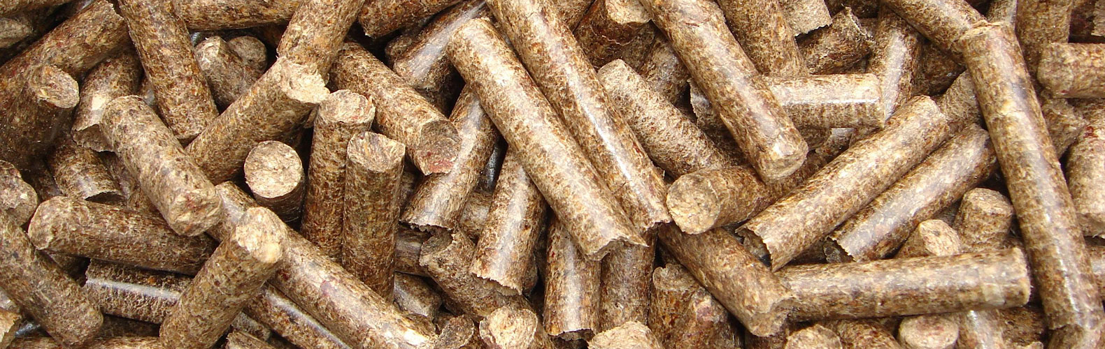 使用四川精品无码成人片一区二区98的木屑顆粒設備壓製的木屑顆粒燃料，大產量低能耗
